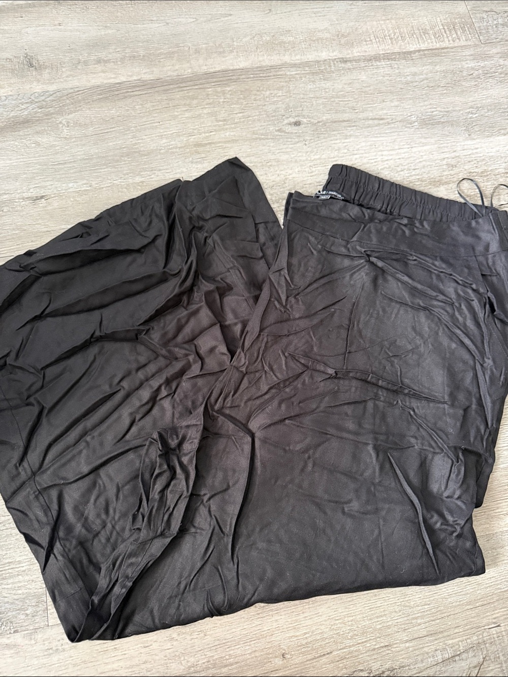 Everyday Wide Leg Pants — Black